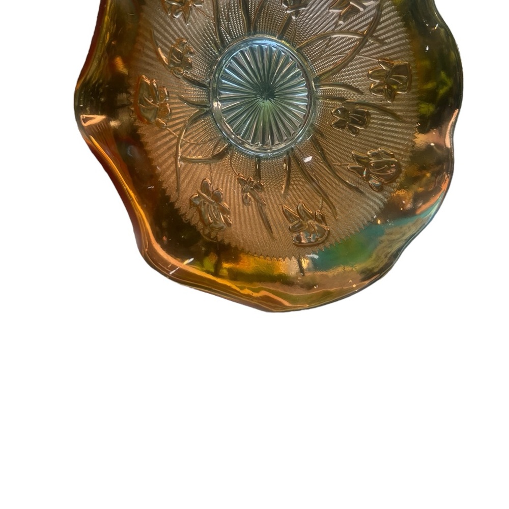 Vintage Jeanette Iris & Herringbone Carnival Glass bowl with a ruffled edge - Picture 4 of 7